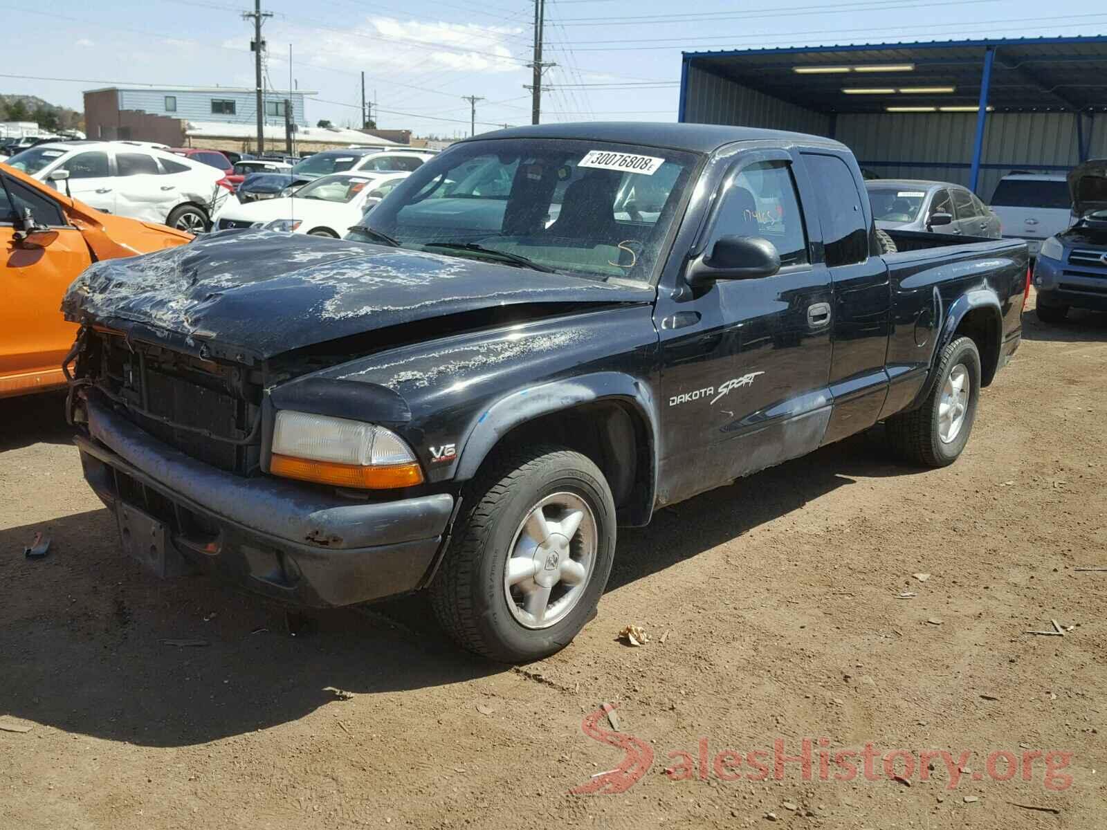 3MYDLBYV6KY522761 2000 DODGE DAKOTA