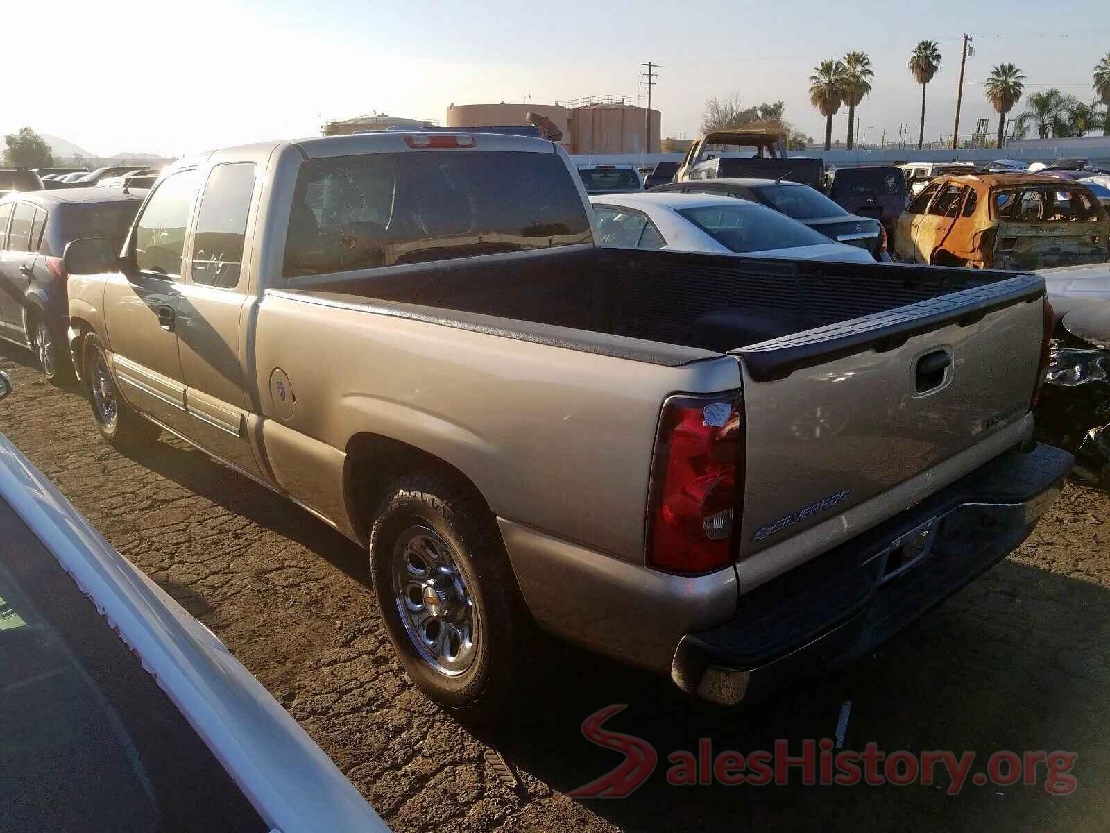 5NPE24AF2HH456977 2004 CHEVROLET SILVERADO