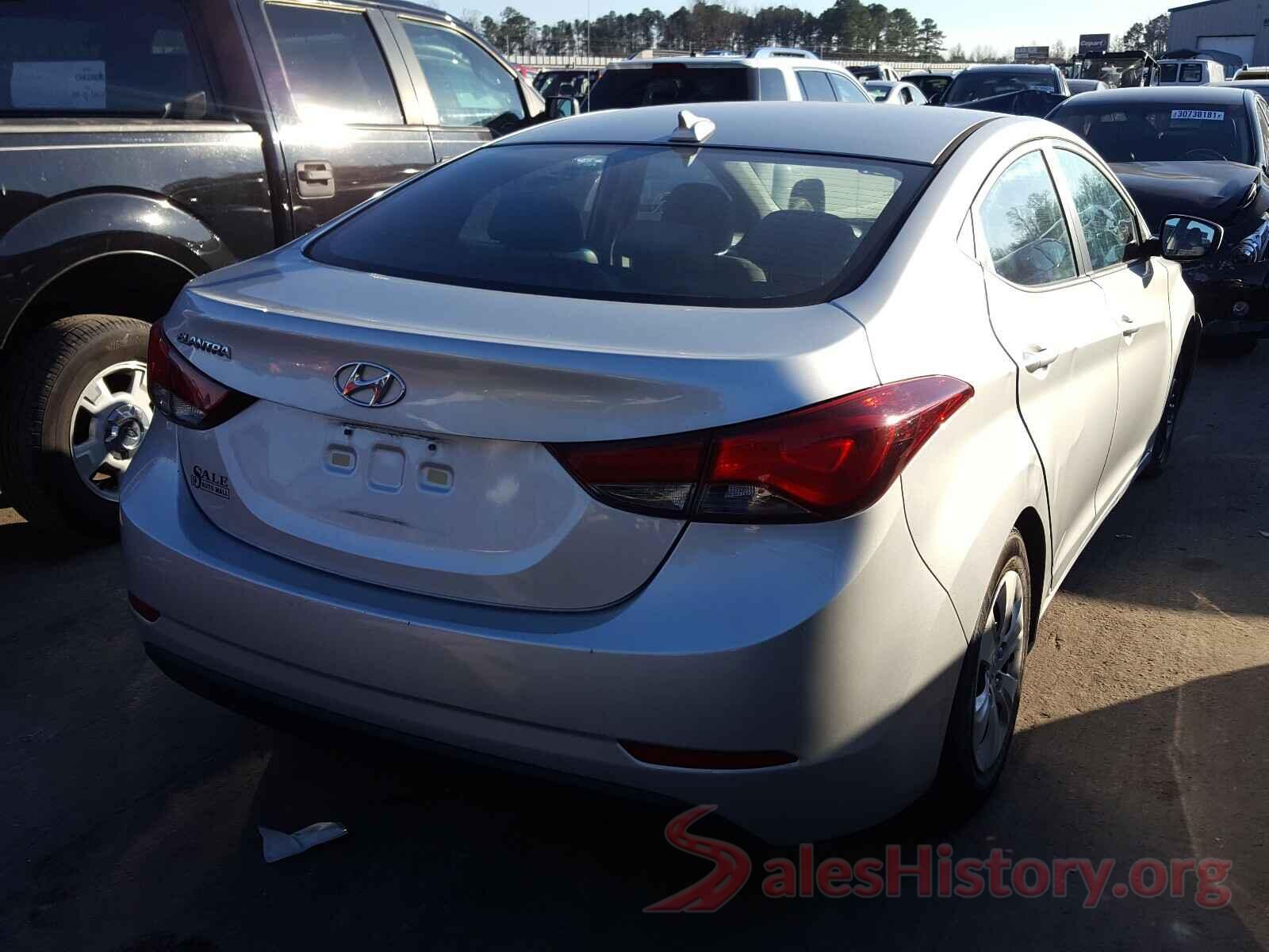 5NPDH4AE9GH681056 2016 HYUNDAI ELANTRA