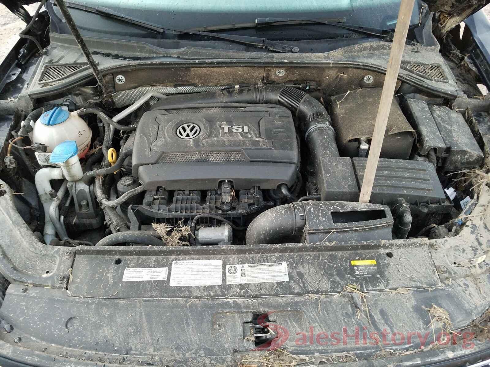 1VWAT7A3XHC005789 2017 VOLKSWAGEN PASSAT