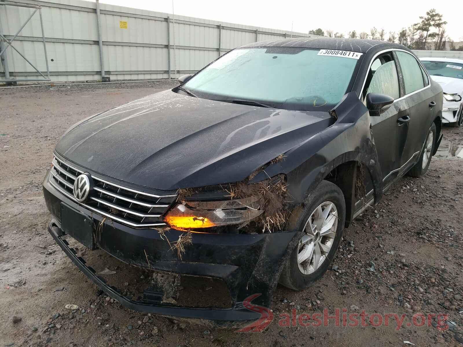 1VWAT7A3XHC005789 2017 VOLKSWAGEN PASSAT