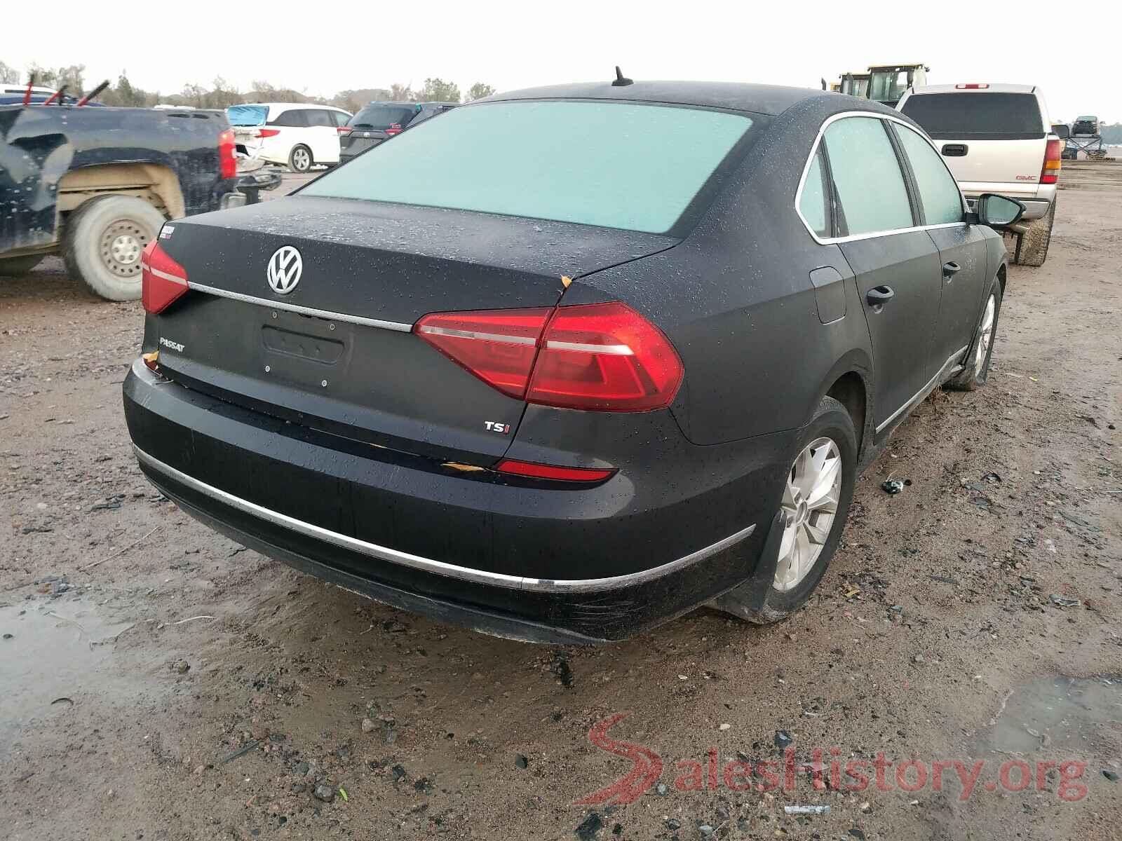 1VWAT7A3XHC005789 2017 VOLKSWAGEN PASSAT