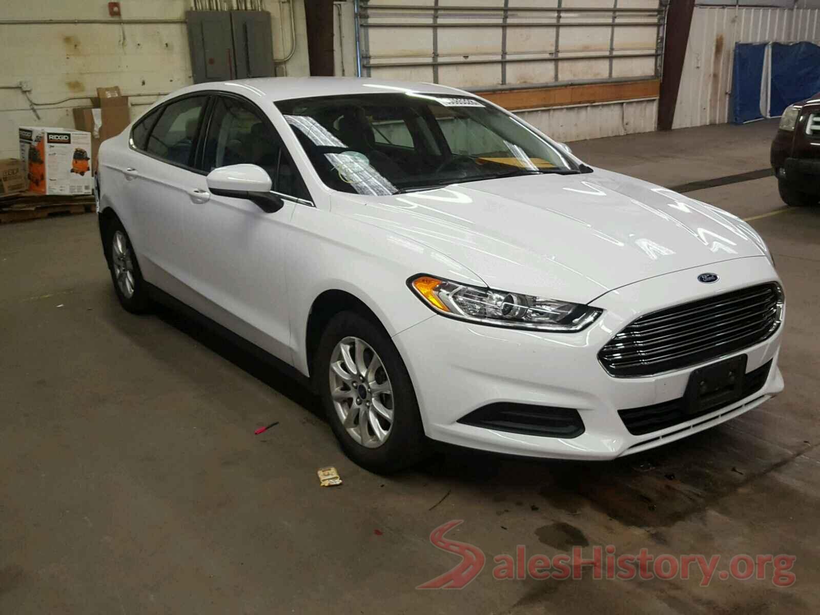 3KPF24AD2LE211953 2015 FORD FUSION