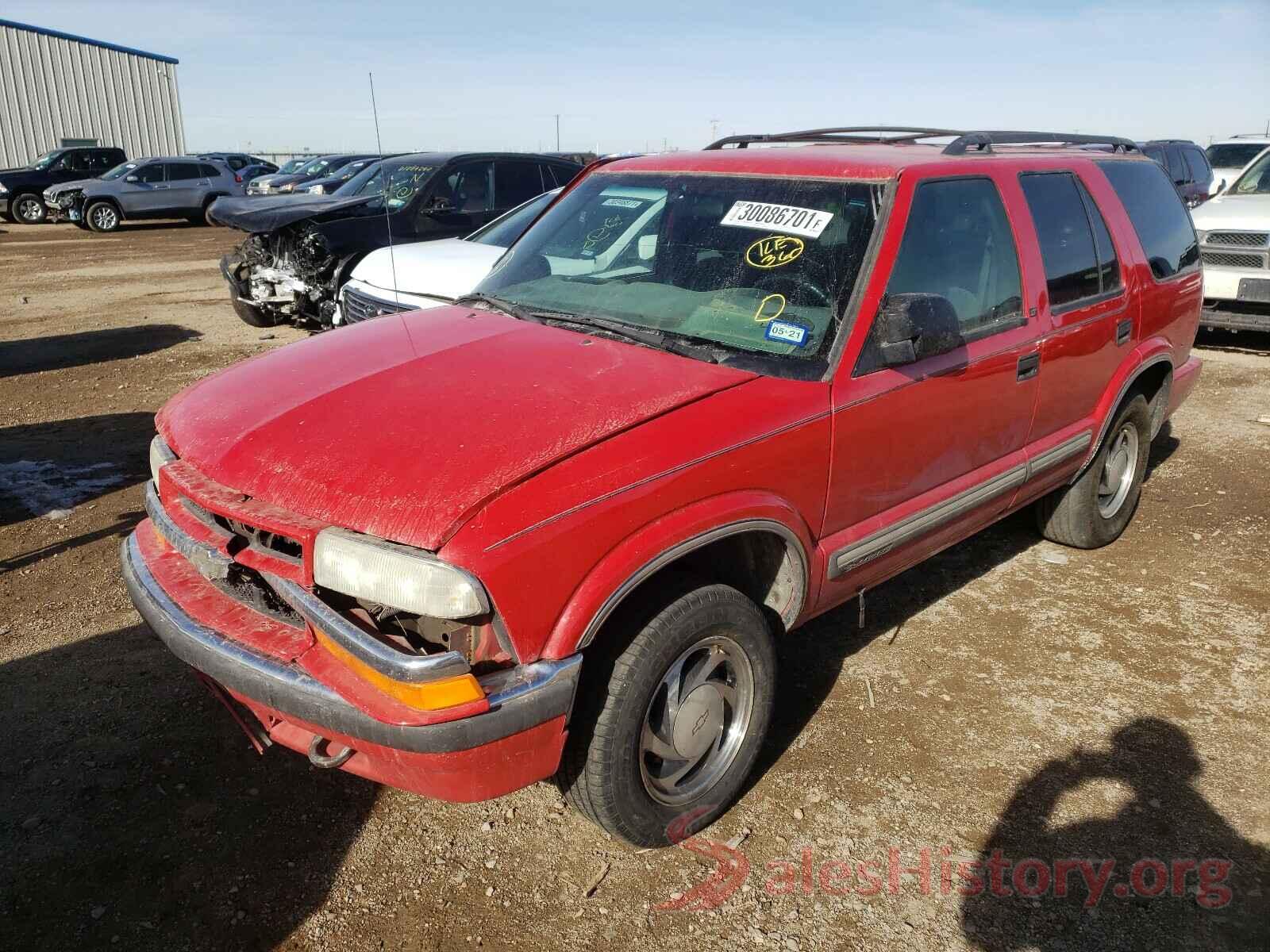 2HKRW2H88HH609895 2001 CHEVROLET BLAZER