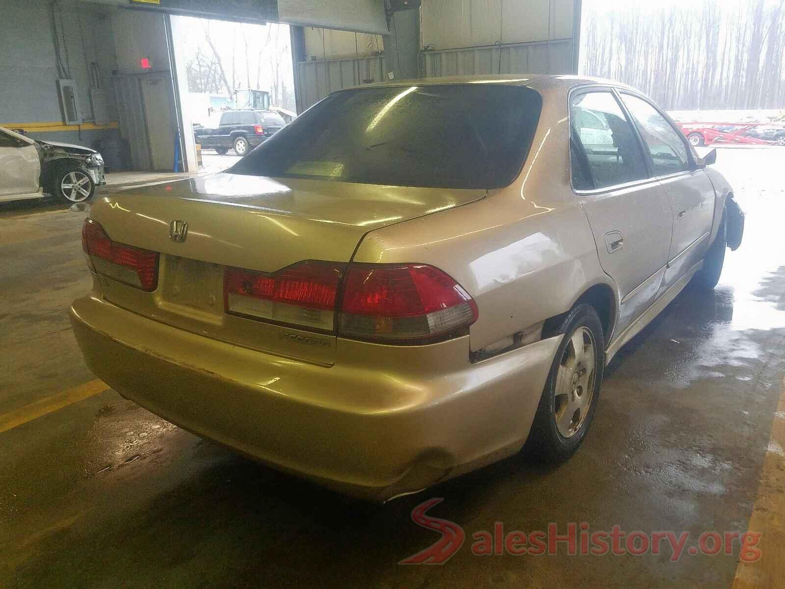 1HGCR2F85HA015189 2002 HONDA ACCORD