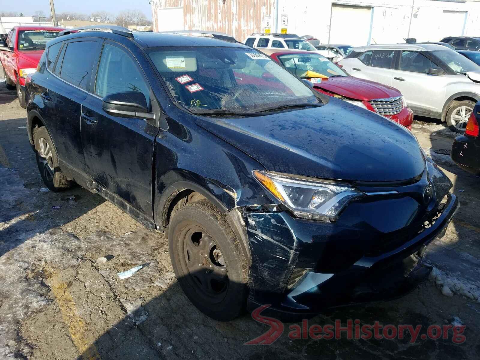 JTMBFREV8JJ226055 2018 TOYOTA RAV4