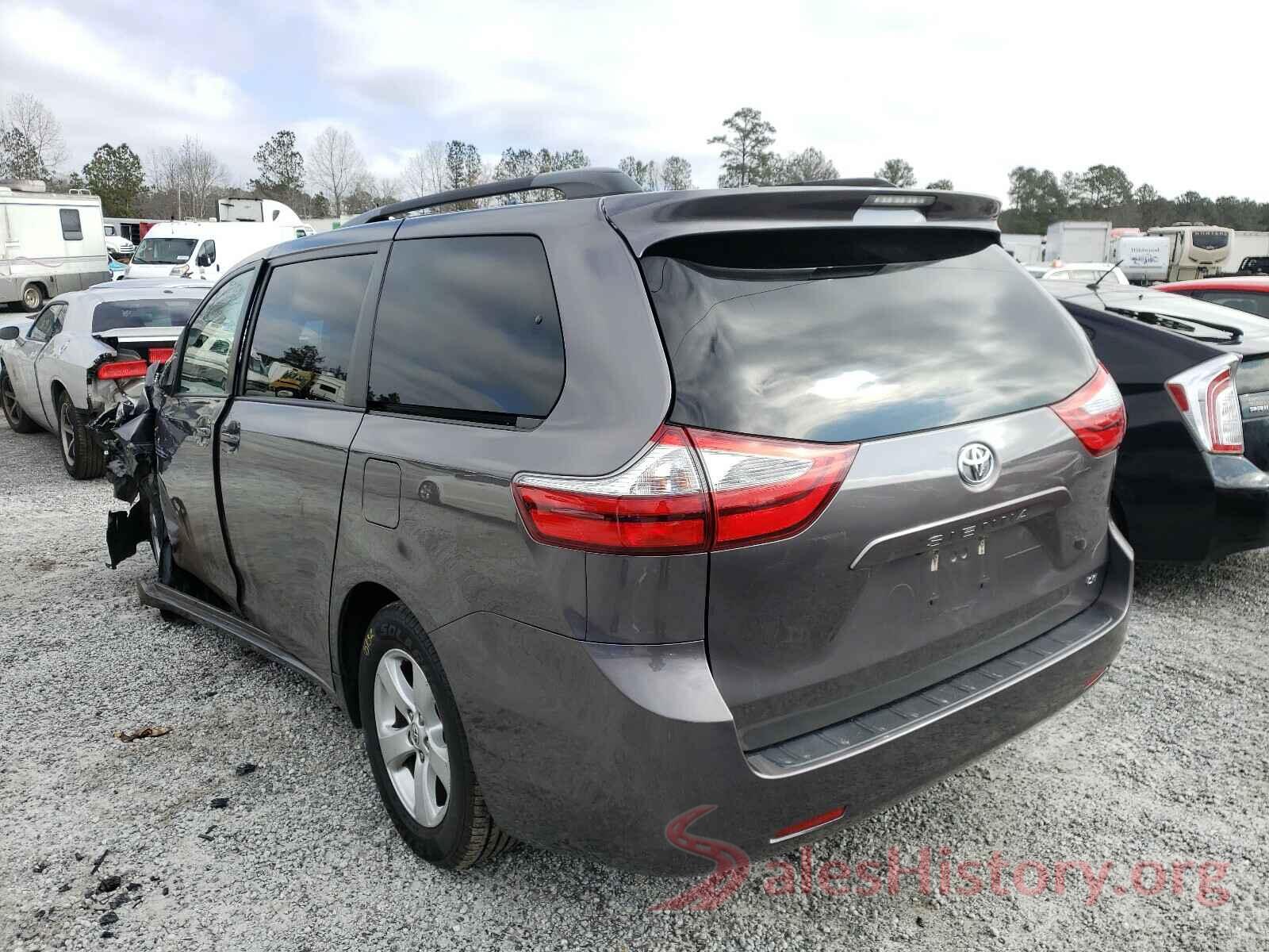 5TDKZ3DC9HS823233 2017 TOYOTA SIENNA