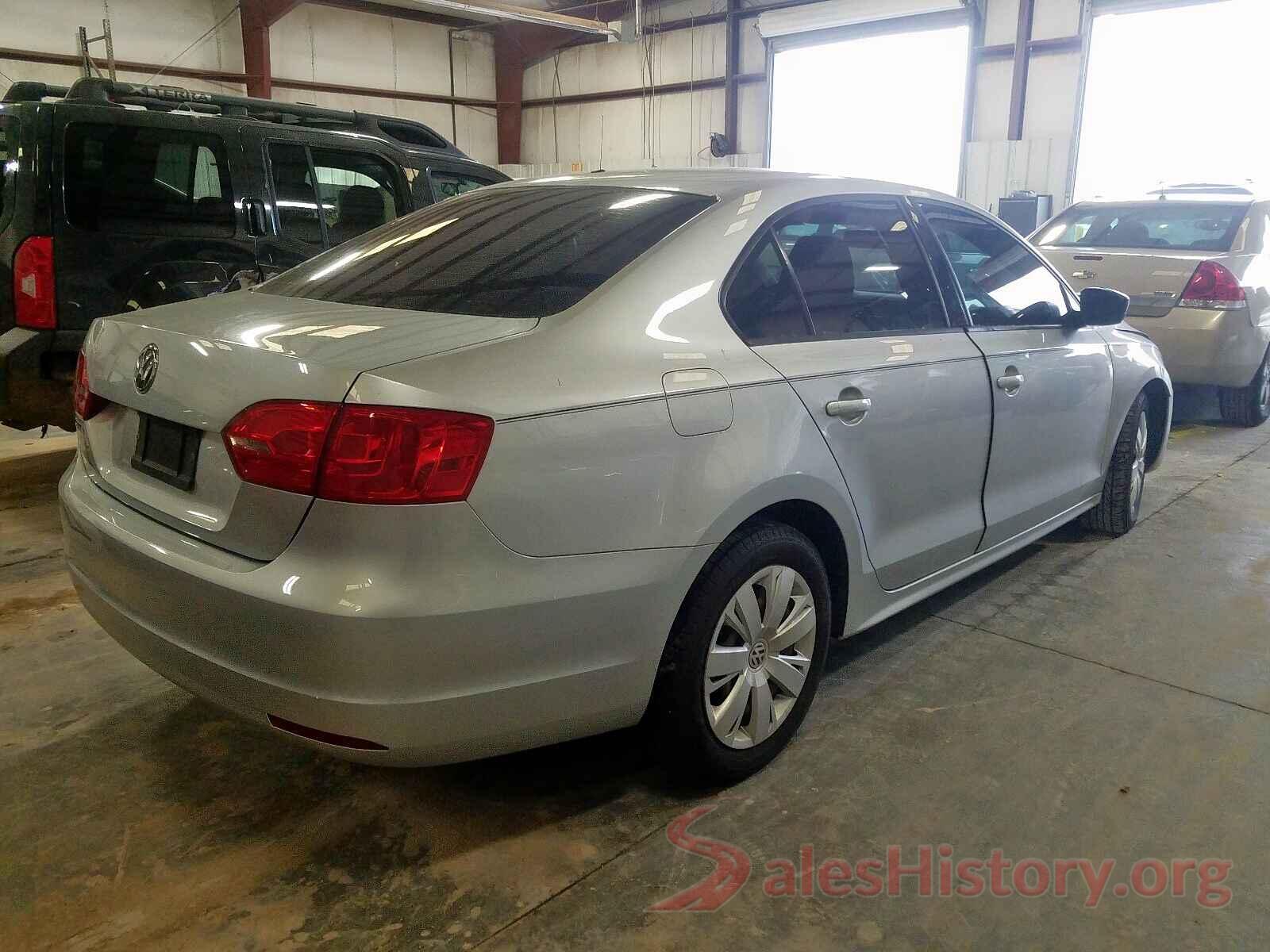 3VW2B7AJ6HM326586 2013 VOLKSWAGEN JETTA