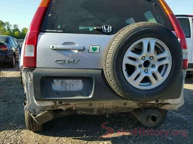 3N1CE2CP0JL360699 2004 HONDA CRV