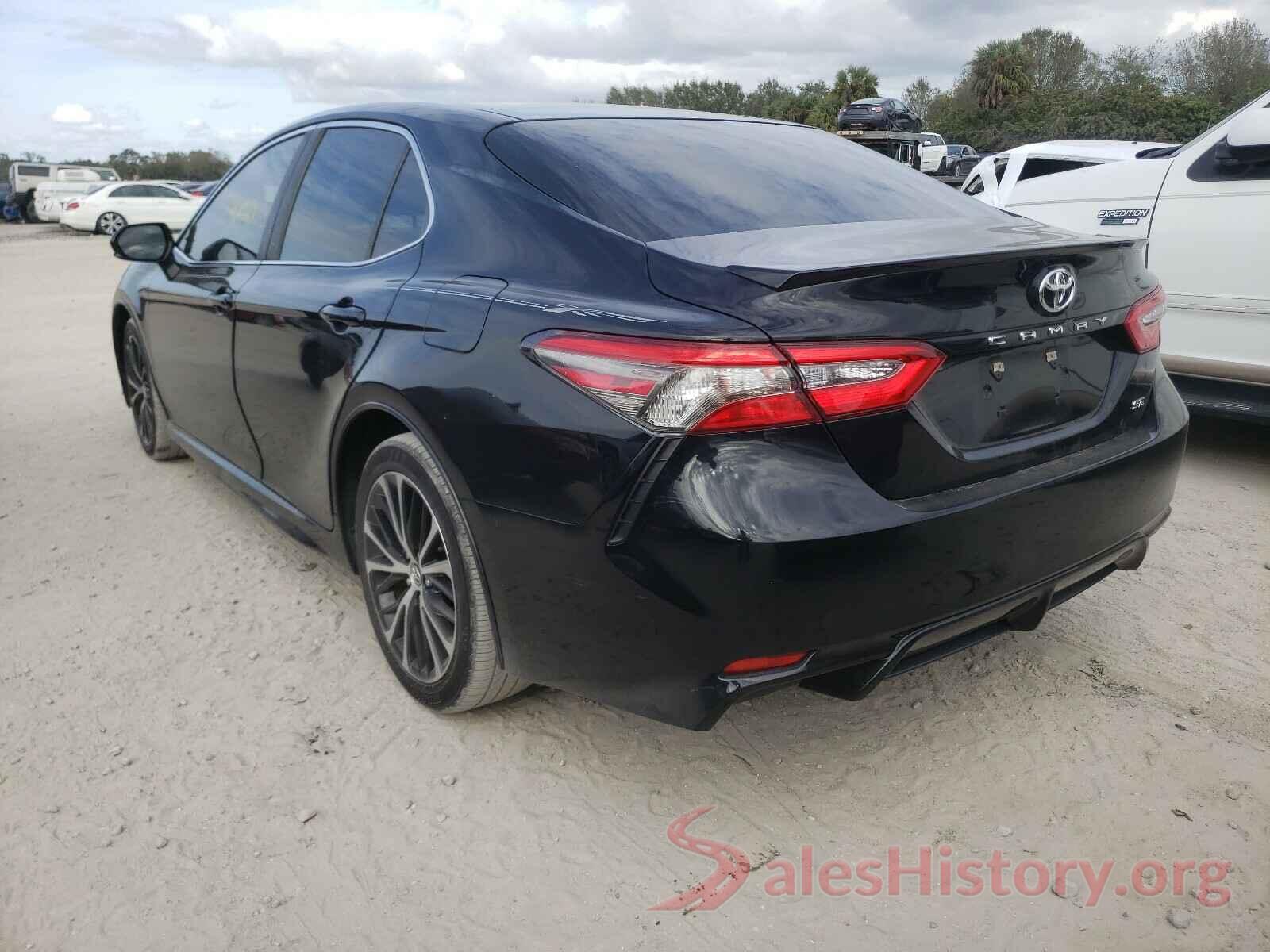 JTNB11HK5J3004803 2018 TOYOTA CAMRY