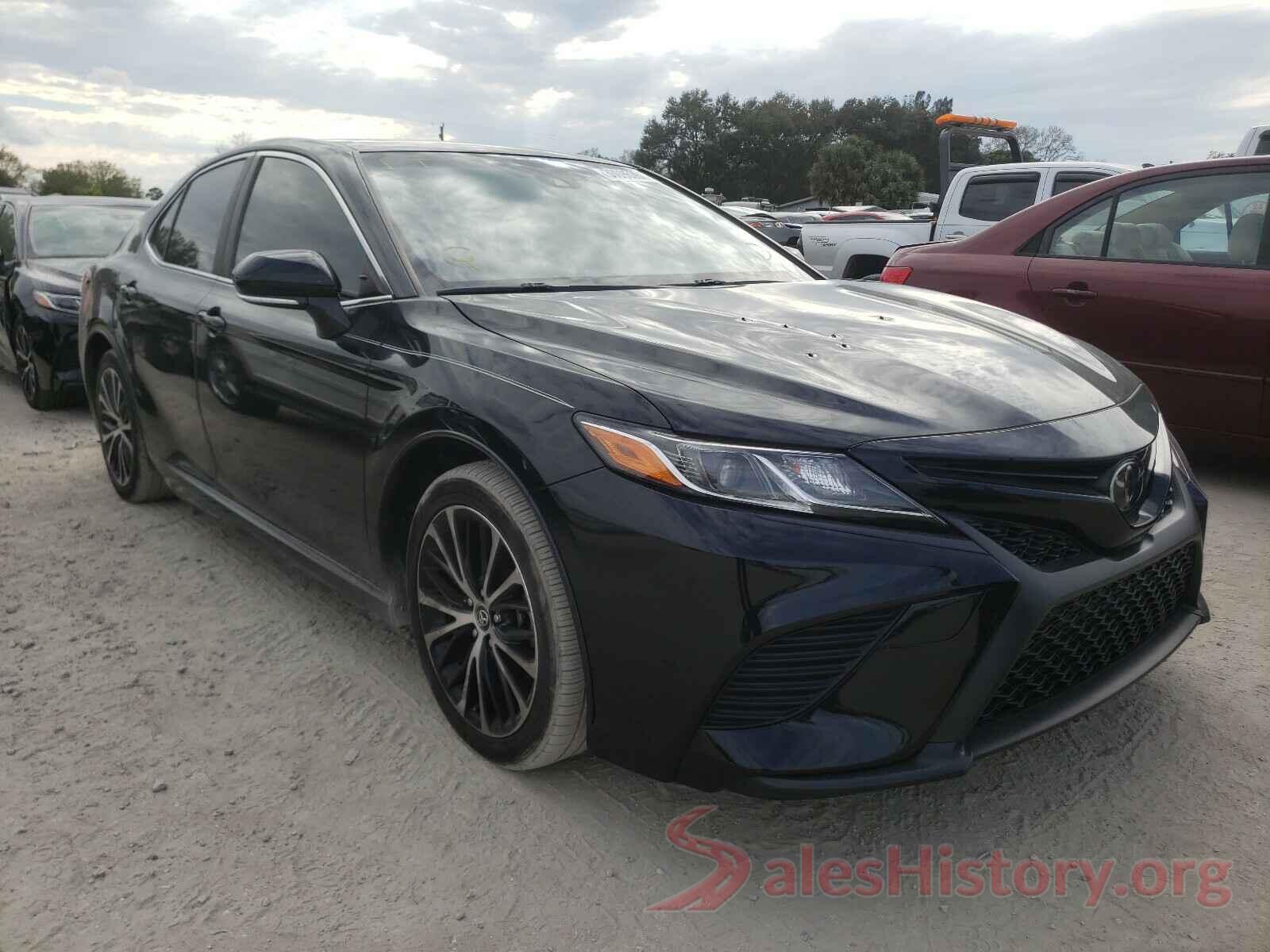 JTNB11HK5J3004803 2018 TOYOTA CAMRY