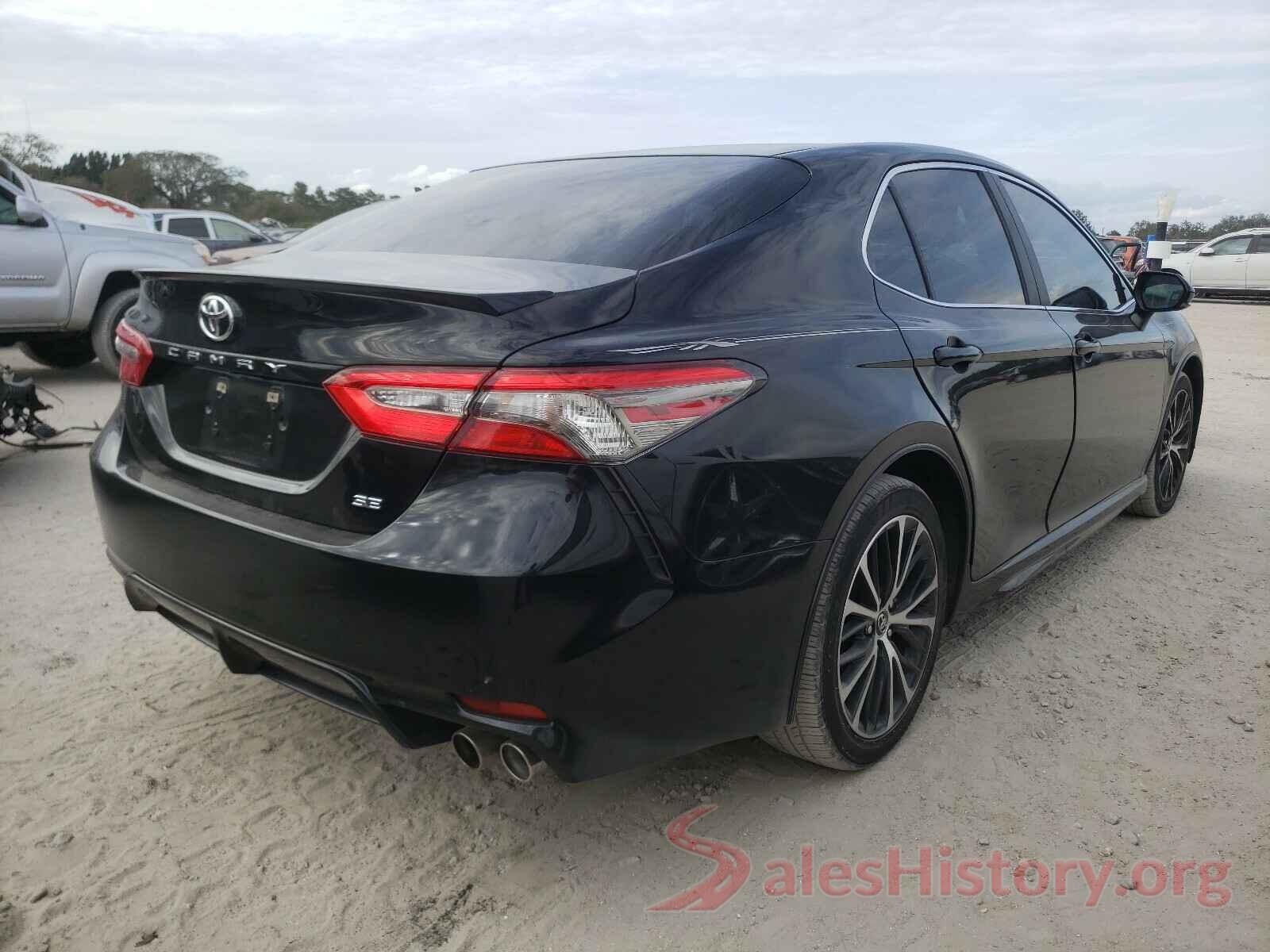 JTNB11HK5J3004803 2018 TOYOTA CAMRY