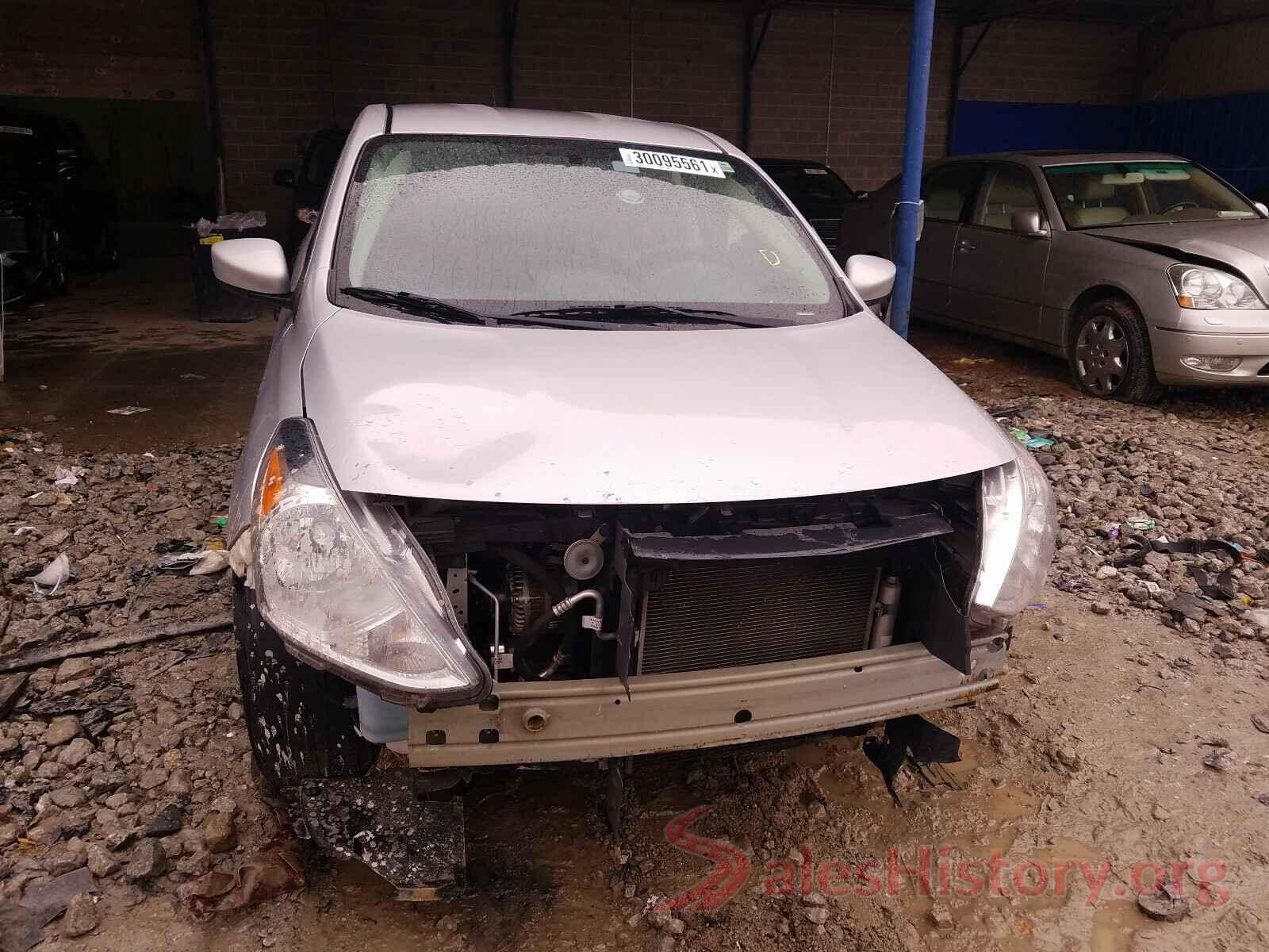 3N1CN7AP8HL842024 2017 NISSAN VERSA