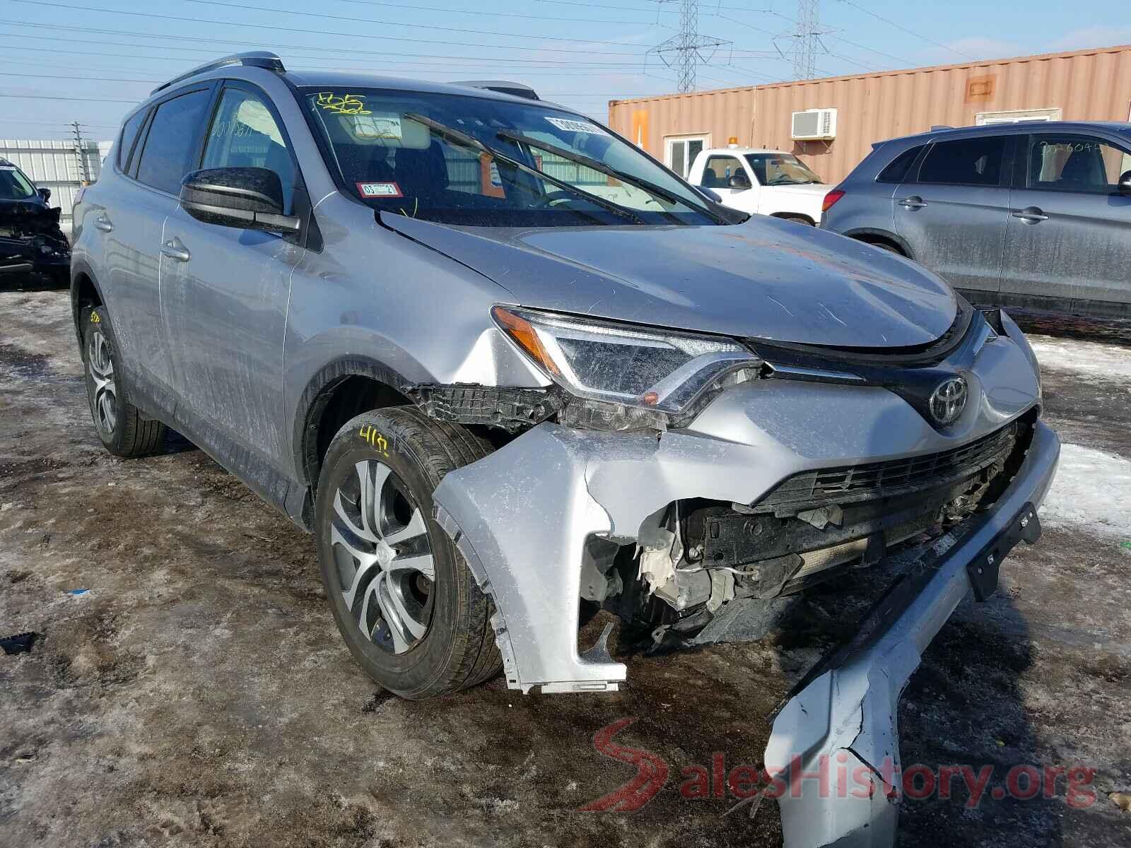 JTMZFREV1JD126246 2018 TOYOTA RAV4