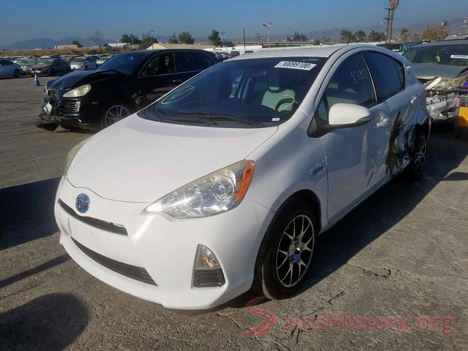 3TMCZ5AN9KM285775 2013 TOYOTA PRIUS