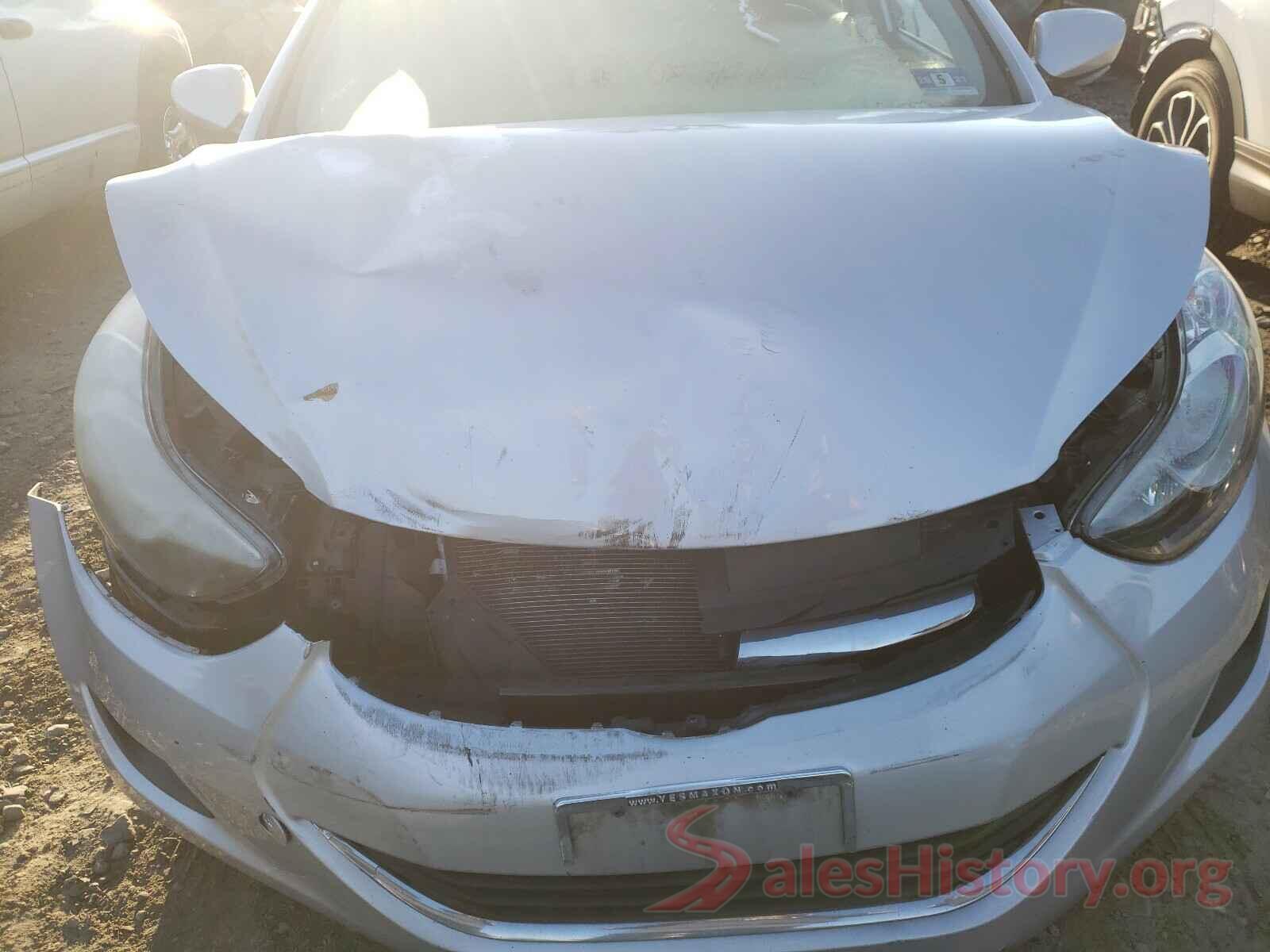 5NPE24AF2GH260522 2011 HYUNDAI ELANTRA