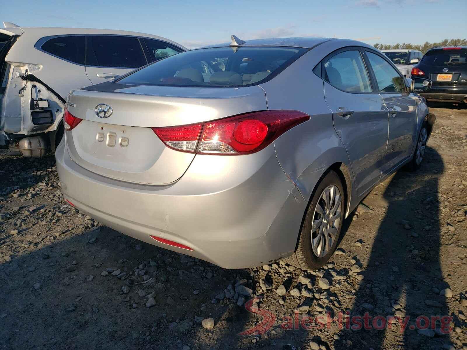 5NPE24AF2GH260522 2011 HYUNDAI ELANTRA