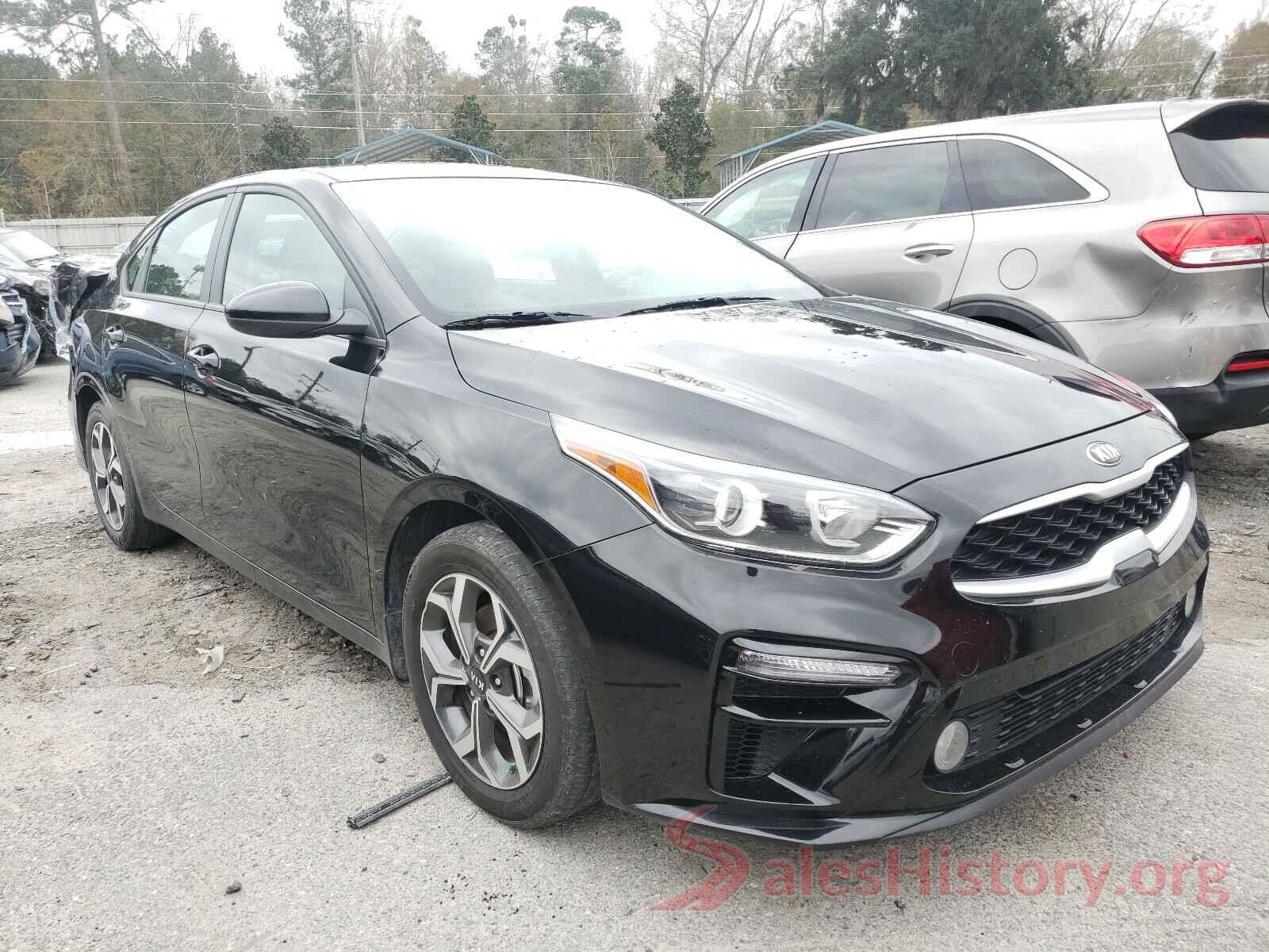 3KPF24AD8KE079358 2019 KIA FORTE