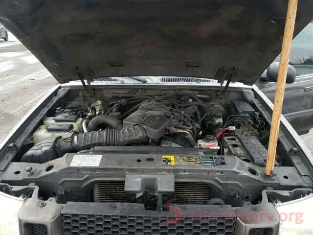 19XZE4F54KE021947 2005 FORD EXPLORER