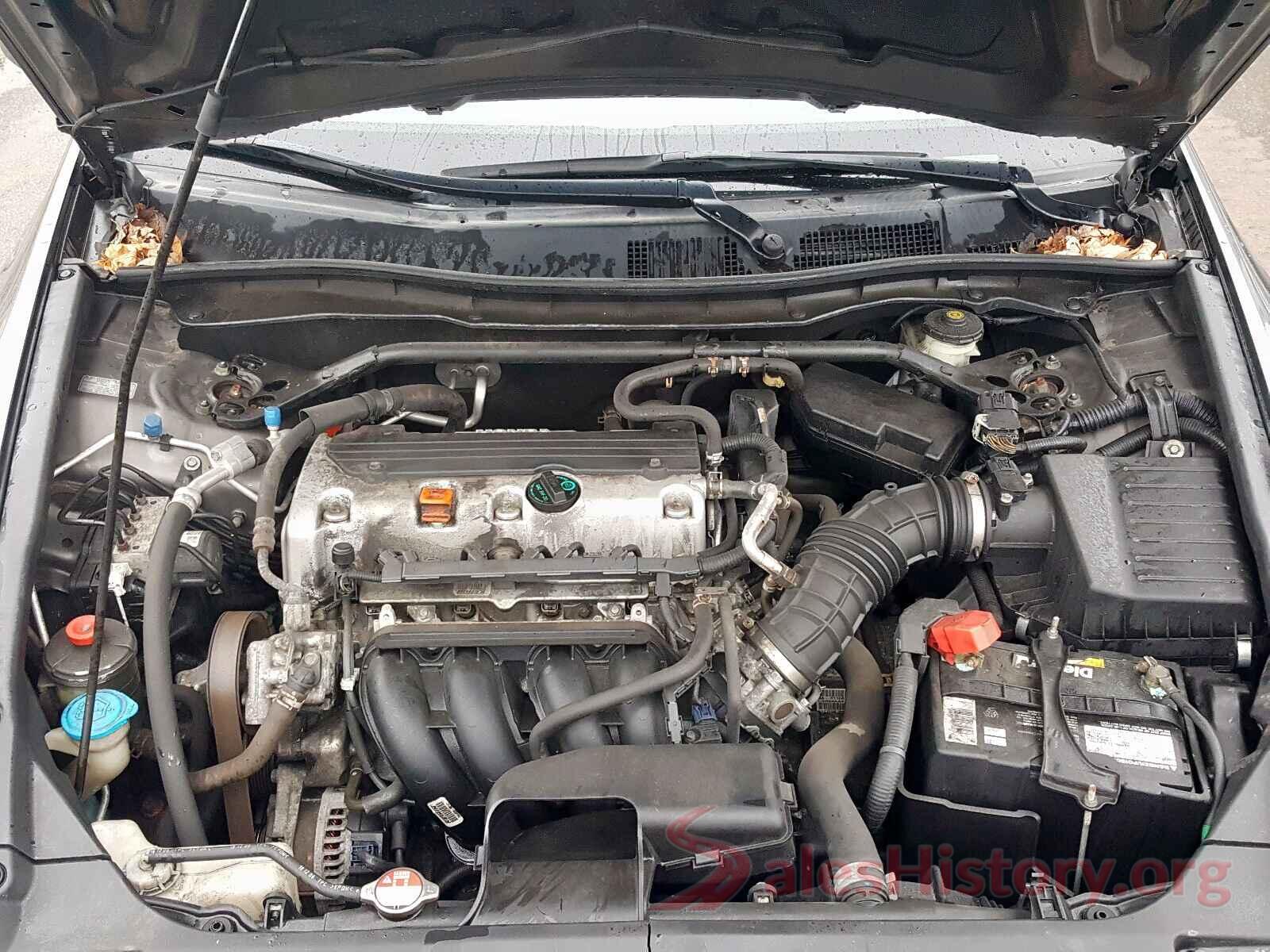 5NPD84LF0KH439478 2010 HONDA ACCORD