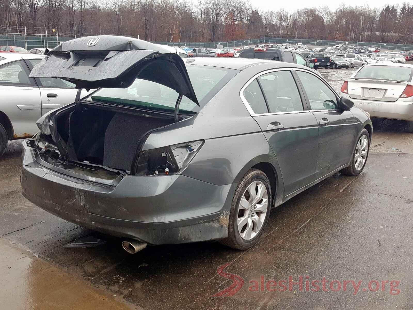 5NPD84LF0KH439478 2010 HONDA ACCORD