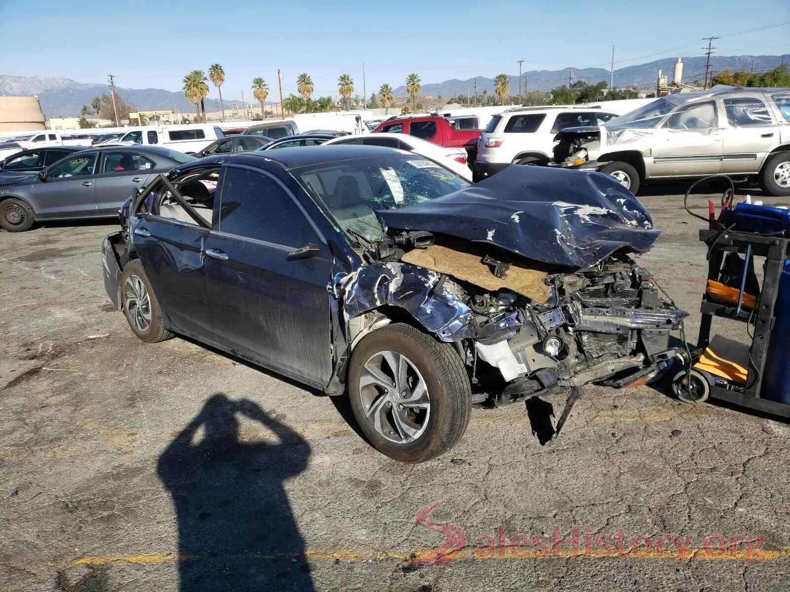 1HGCR2F39HA237299 2017 HONDA ACCORD