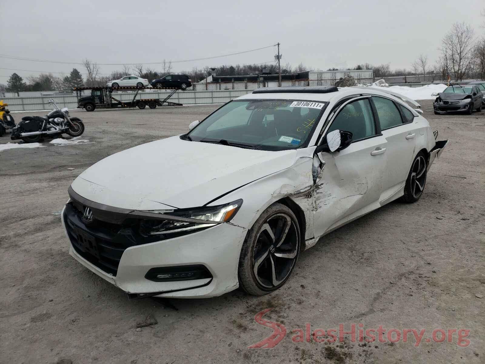 1HGCV2F35JA000472 2018 HONDA ACCORD