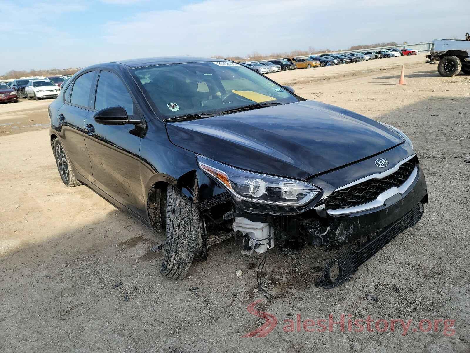 3KPF24AD2KE028809 2019 KIA FORTE