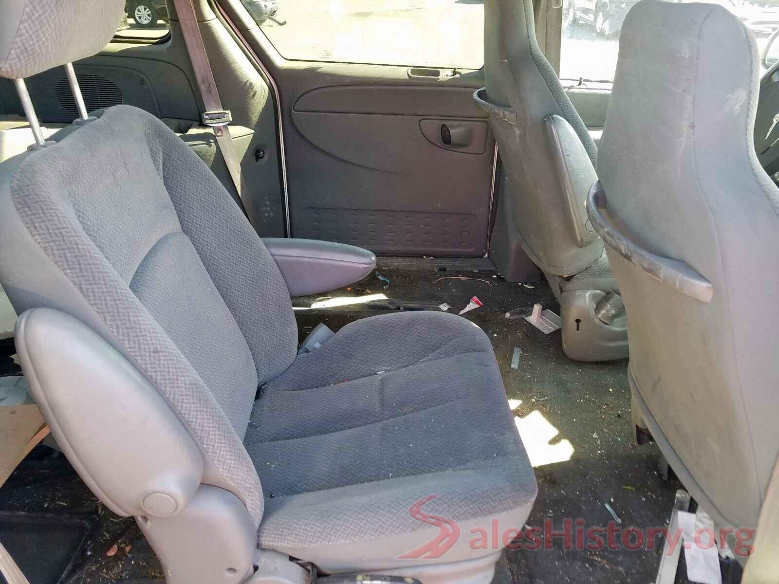 5XXGV4L25KG293027 2005 CHRYSLER MINIVAN