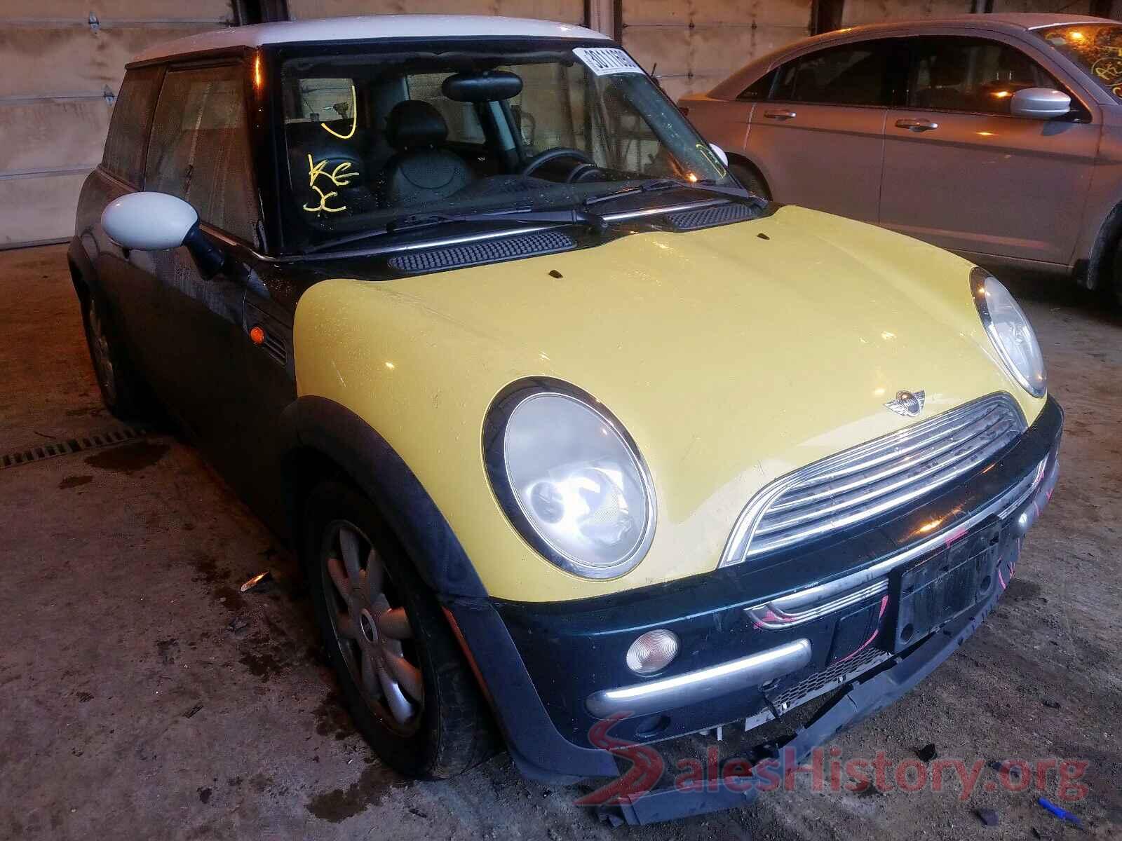 3N1CN7AP1JL808562 2004 MINI COOPER