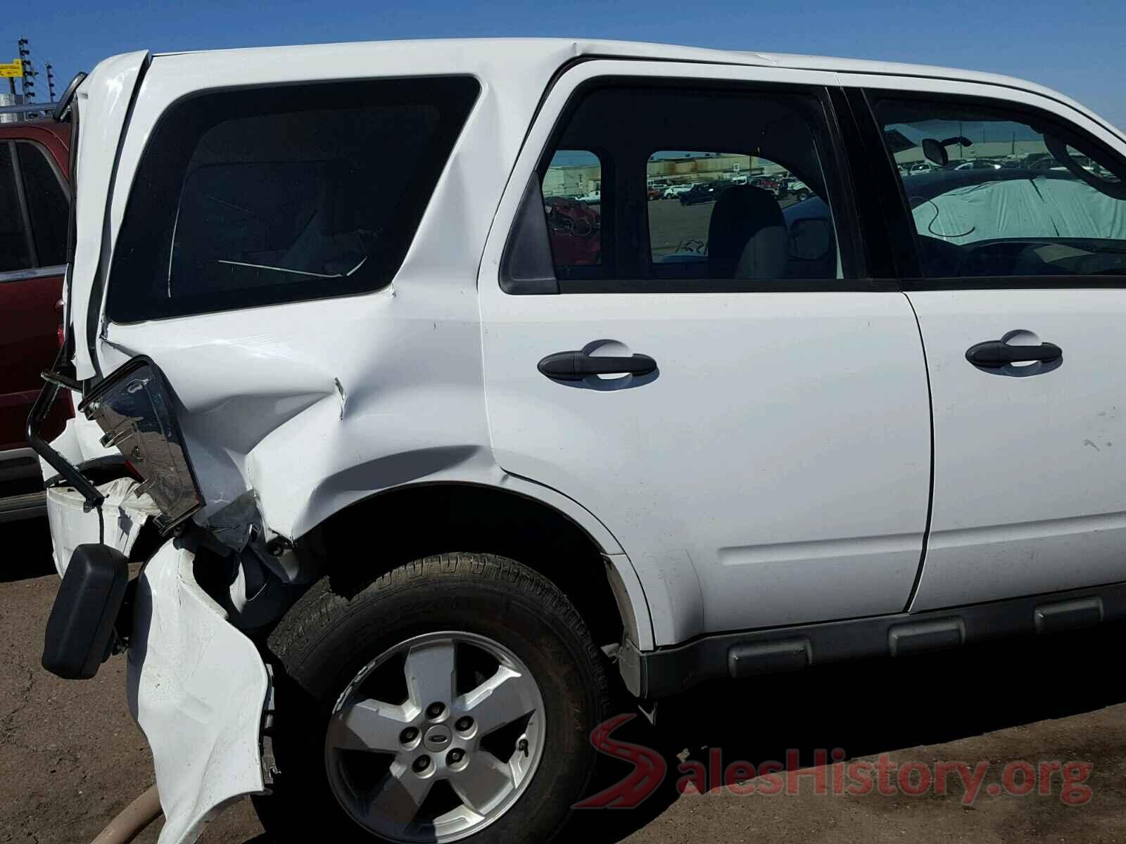 3VWDB7AJ5HM281665 2010 FORD ESCAPE