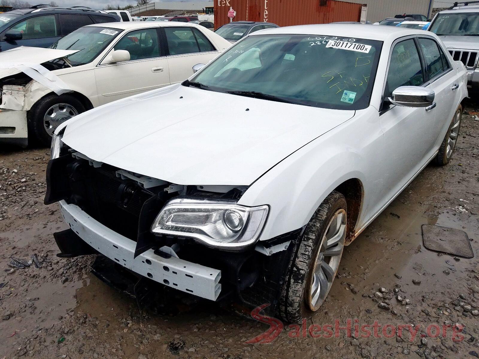 4S4BTGPD5L3131876 2018 CHRYSLER 300