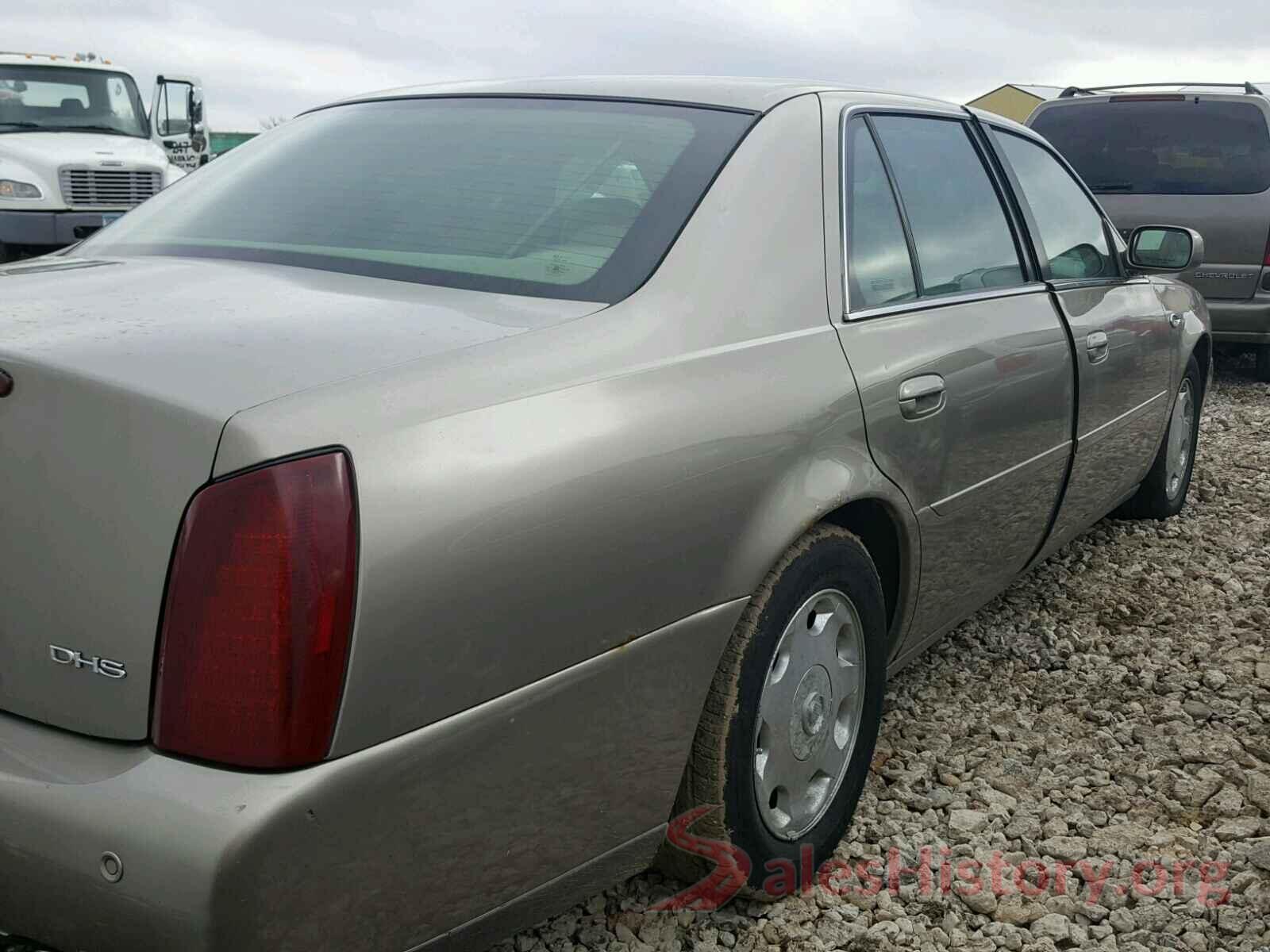 5NPD84LF5KH460651 2000 CADILLAC DEVILLE