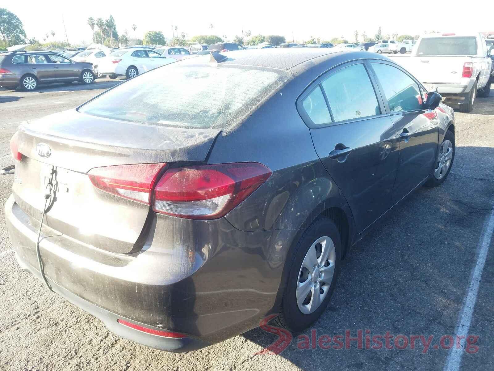 3KPFK4A74JE169213 2018 KIA FORTE