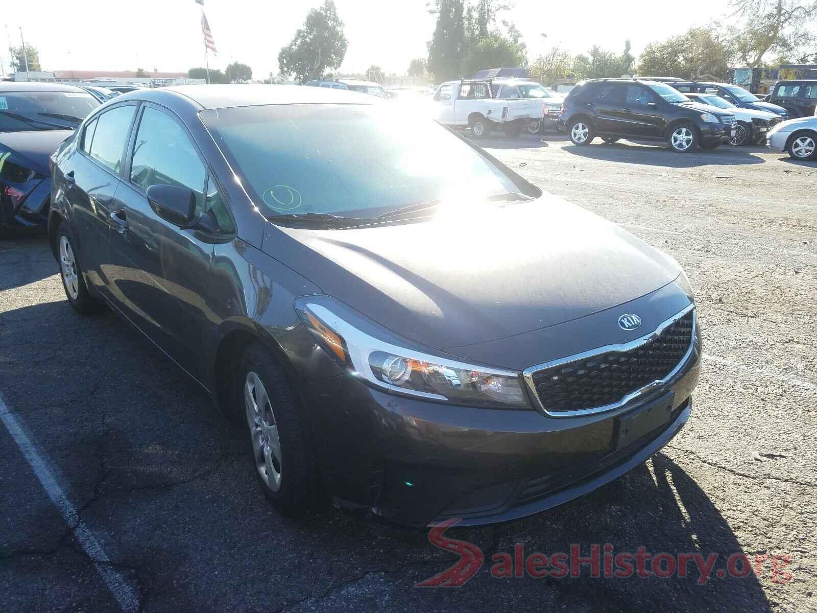 3KPFK4A74JE169213 2018 KIA FORTE