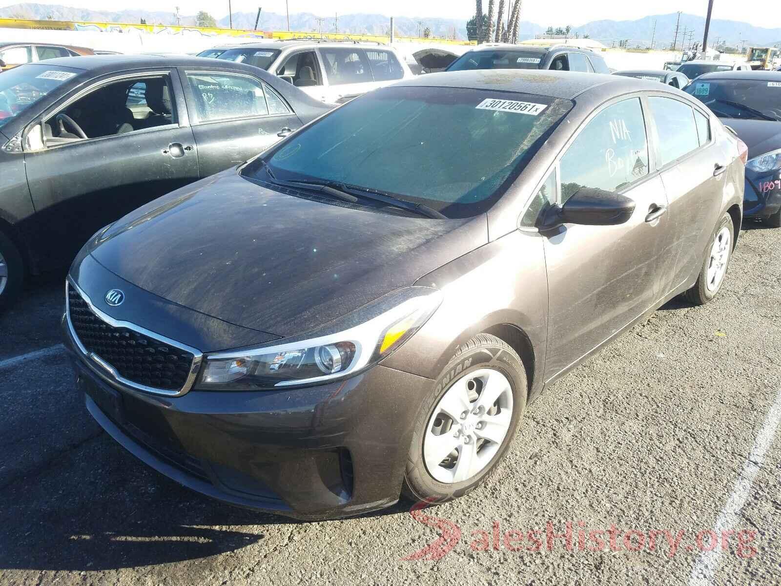 3KPFK4A74JE169213 2018 KIA FORTE