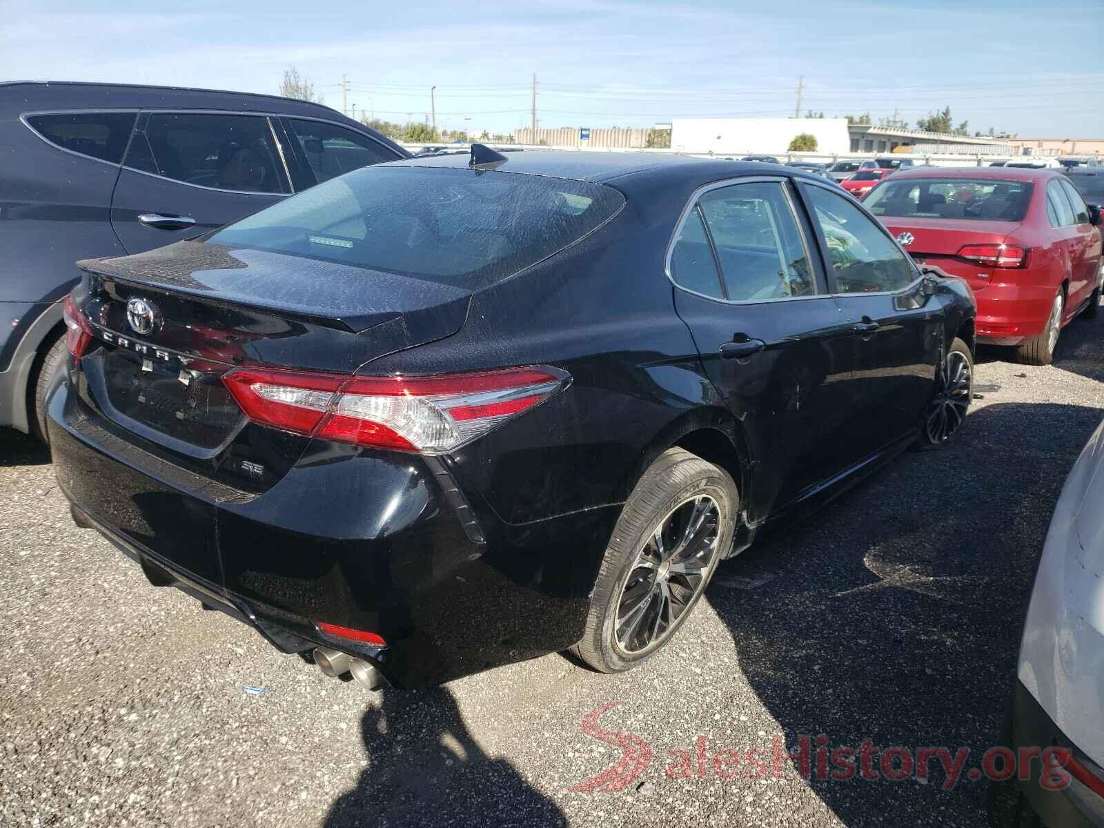 4T1G11AK4LU891646 2020 TOYOTA CAMRY