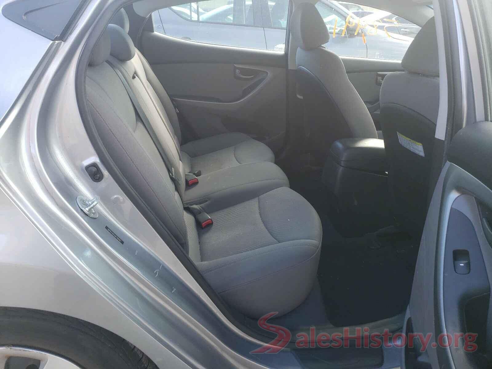 5NPDH4AE5GH768467 2016 HYUNDAI ELANTRA