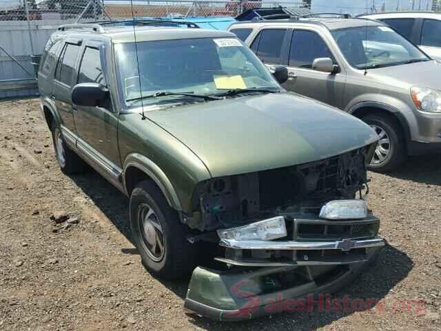 1G1ZD5ST6KF166306 2001 CHEVROLET BLAZER