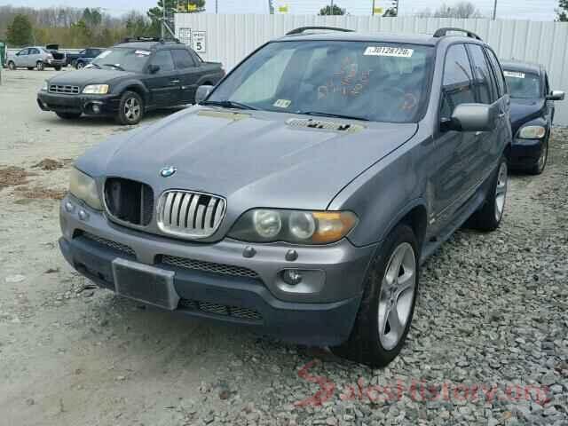 2T1BURHE3GC693597 2004 BMW X5