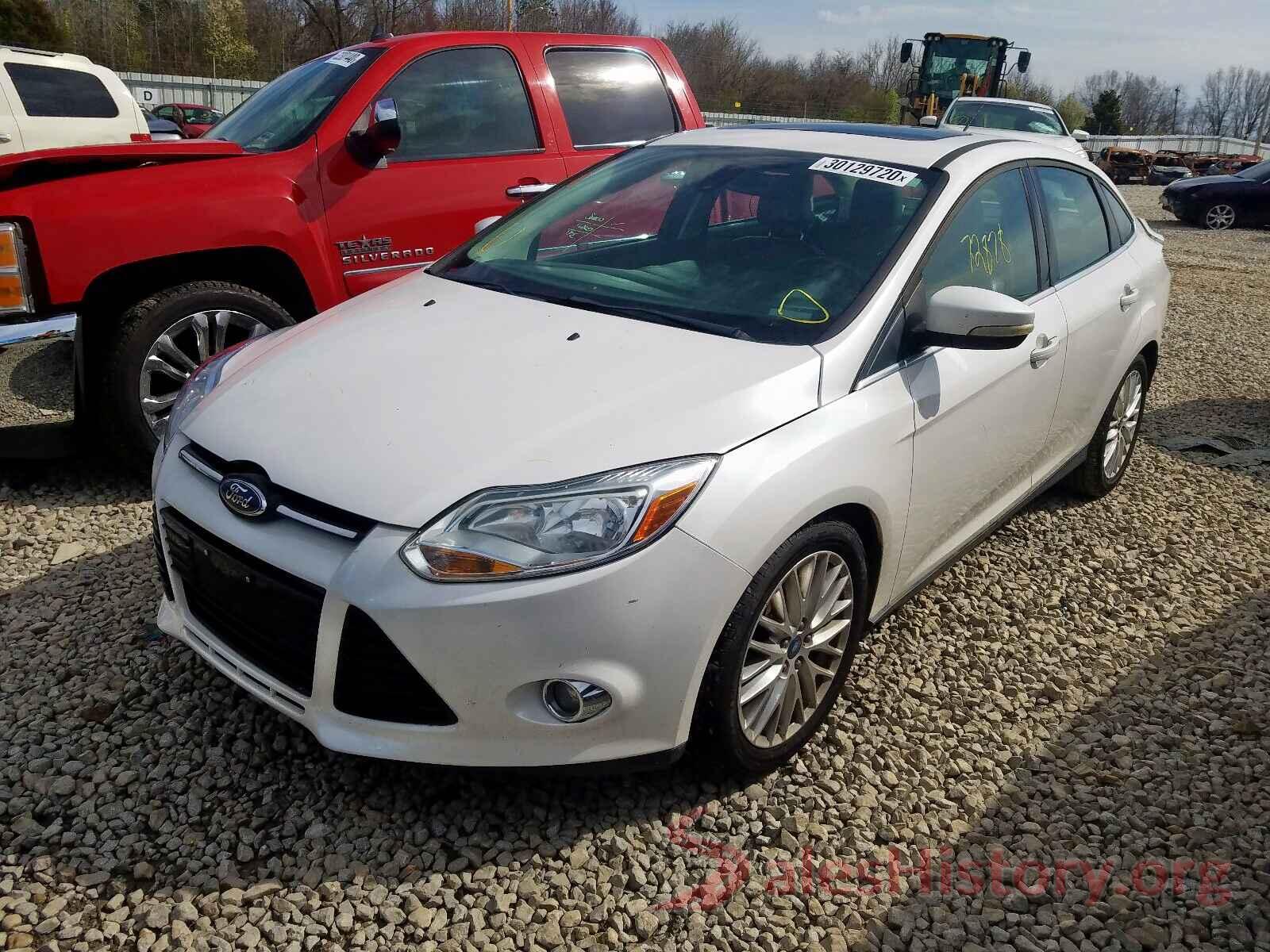 3KPF44AC6LE251034 2012 FORD FOCUS