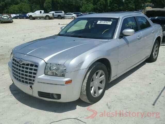 KM8J33A22JU666585 2005 CHRYSLER 300