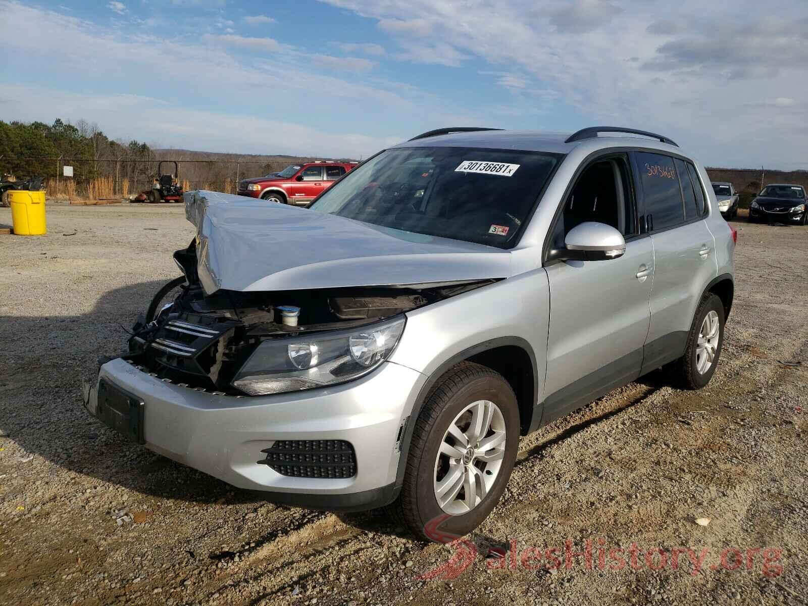 WVGBV7AX9HK027174 2017 VOLKSWAGEN TIGUAN