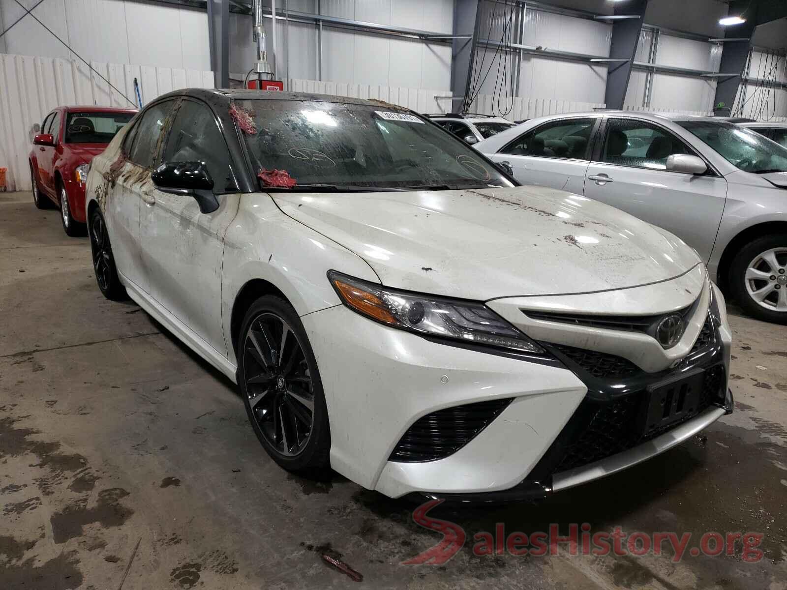 4T1BZ1HK2JU004793 2018 TOYOTA CAMRY