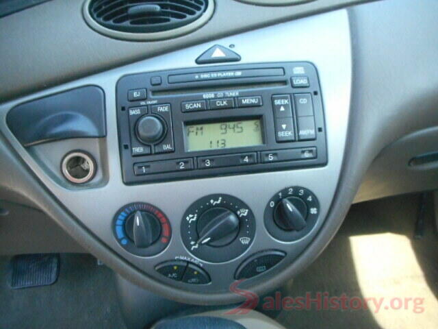 5NPD74LF7HH194416 2004 FORD FOCUS