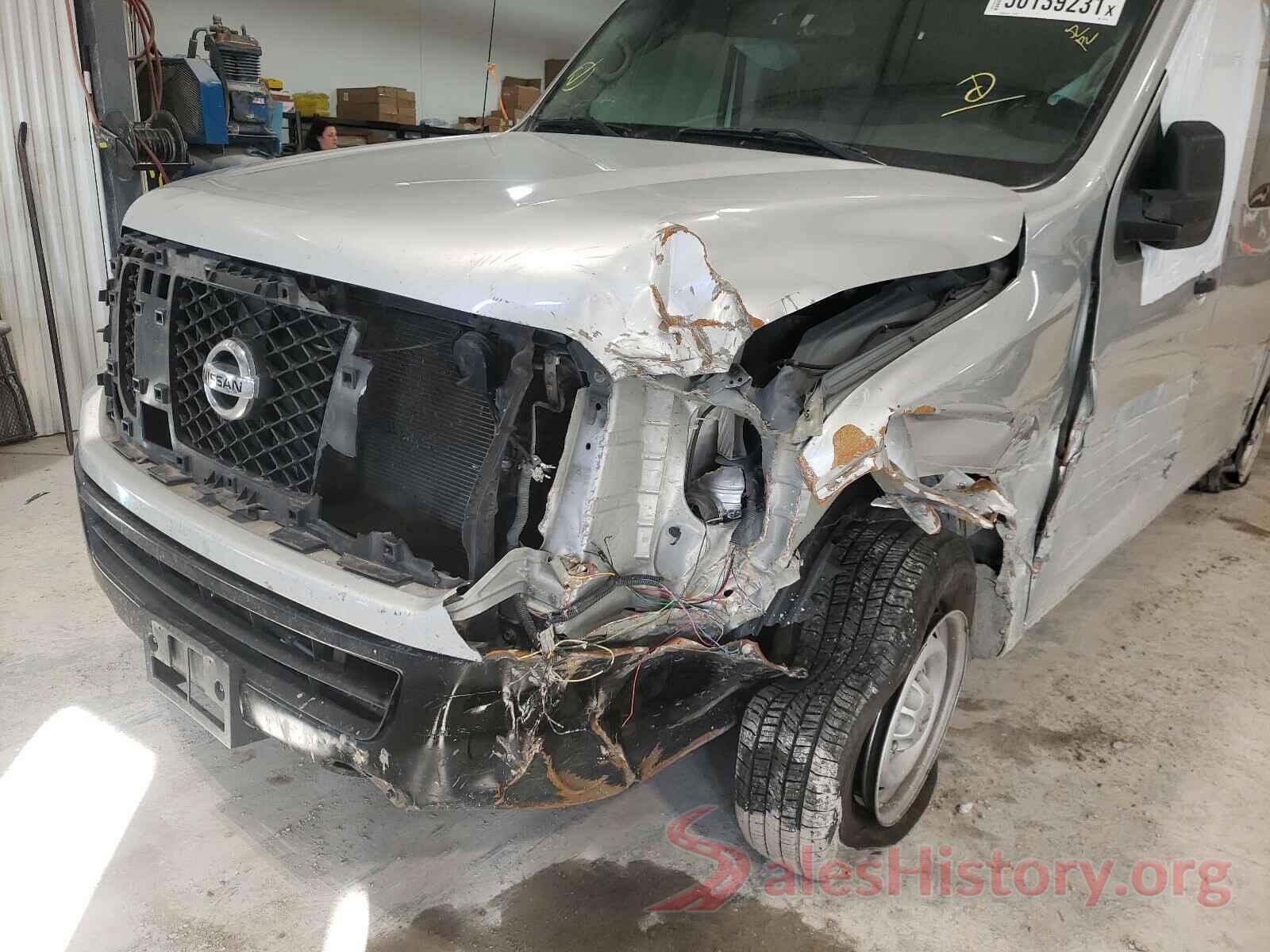 5BZBF0AA7HN852763 2017 NISSAN NV