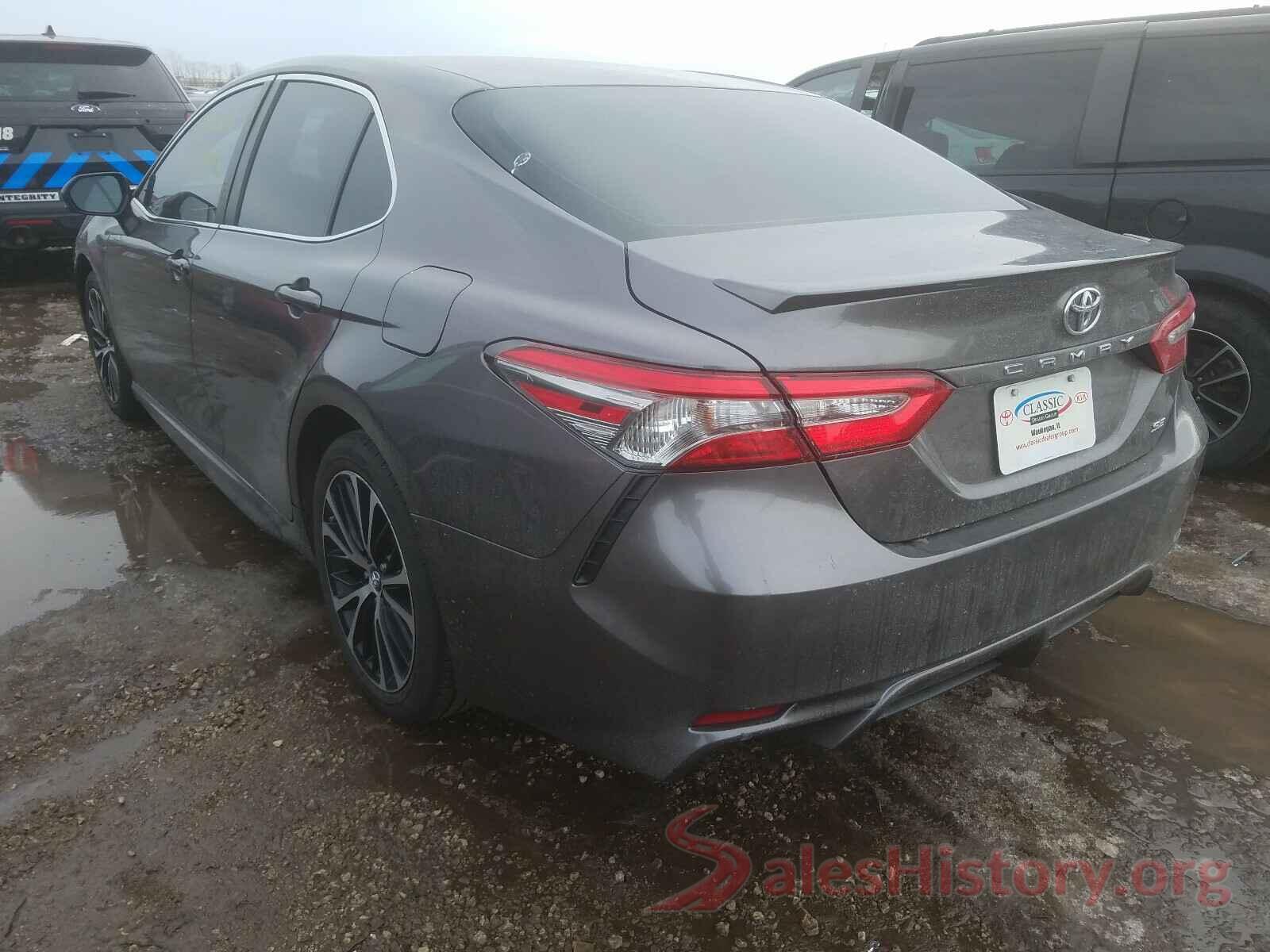 4T1B11HK7JU536256 2018 TOYOTA CAMRY