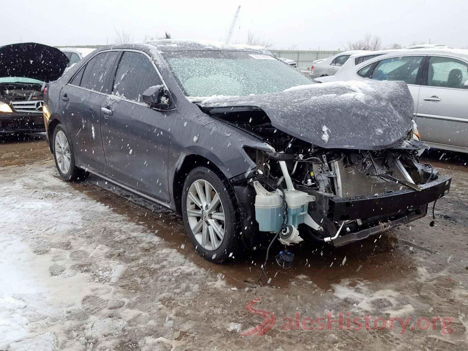 5TFDM5F10KX081532 2014 TOYOTA CAMRY