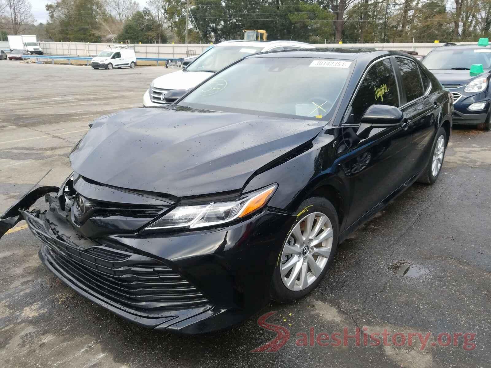 JTNB11HK5J3013131 2018 TOYOTA CAMRY