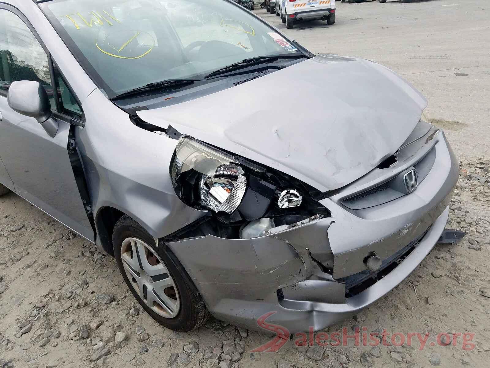 3VWB67AJ3JM209140 2007 HONDA FIT